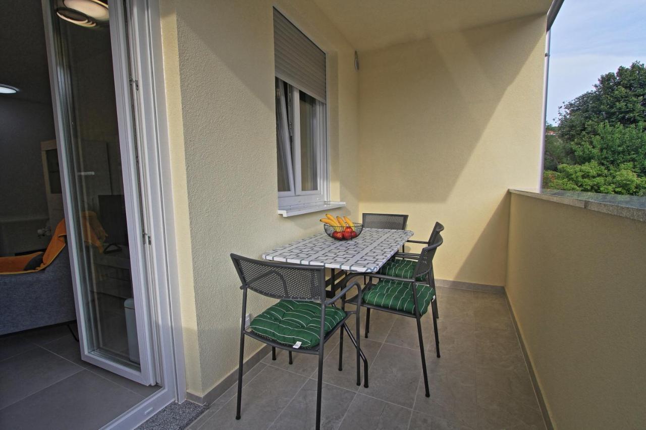 Bonaca Apartment Сен Екстериор снимка