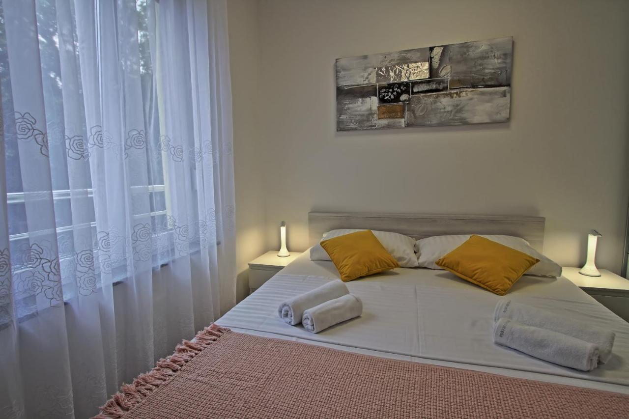 Bonaca Apartment Сен Екстериор снимка