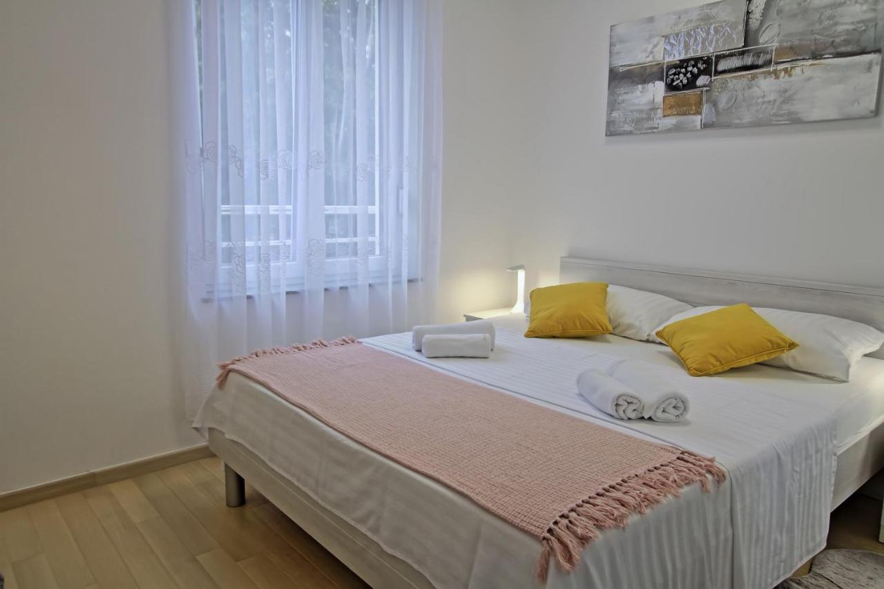 Bonaca Apartment Сен Екстериор снимка