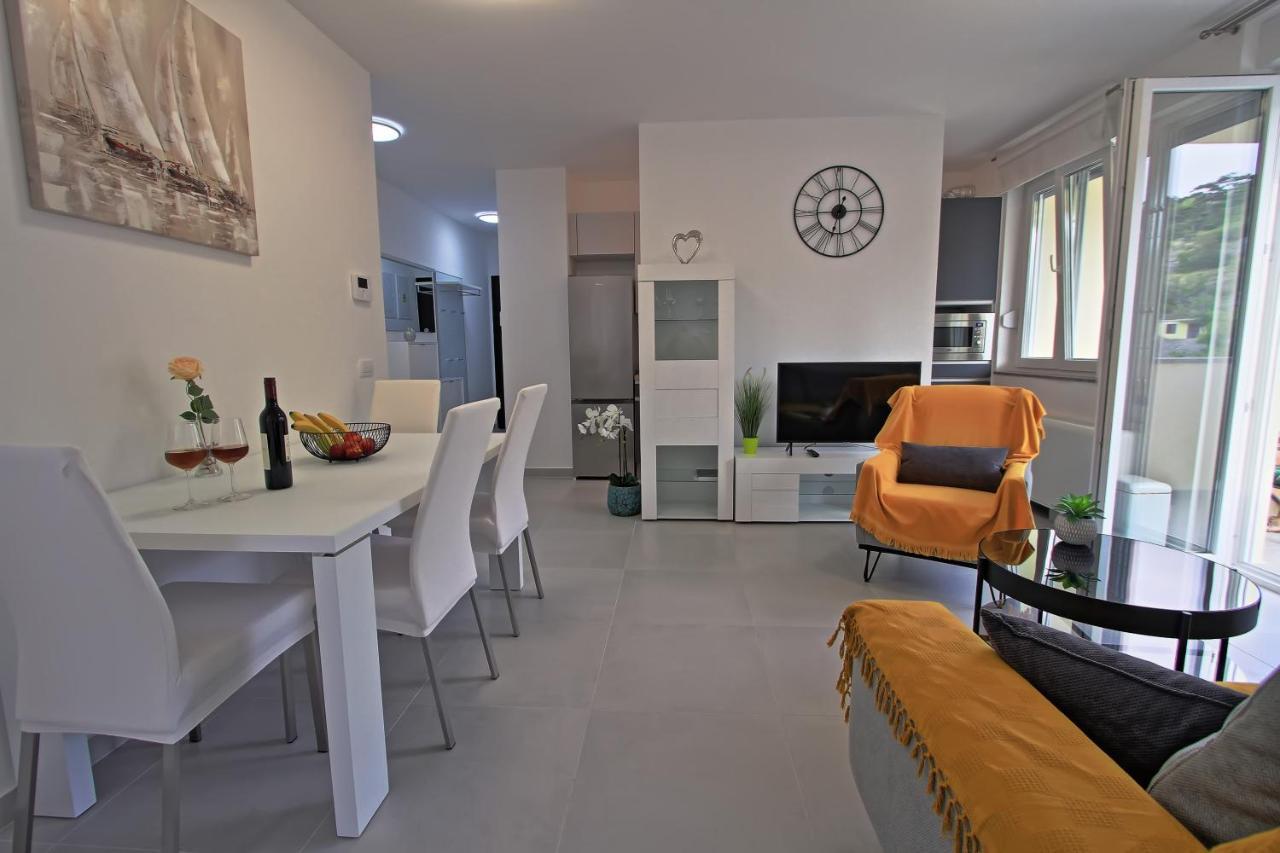 Bonaca Apartment Сен Екстериор снимка